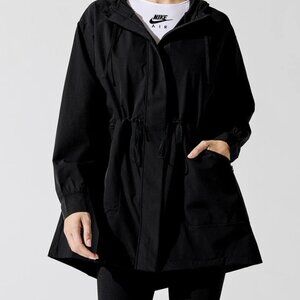 NWOT Nike Dri-FIT Bliss Luxe Hooded Nylon Jacket, NWOT, Ladies Size S